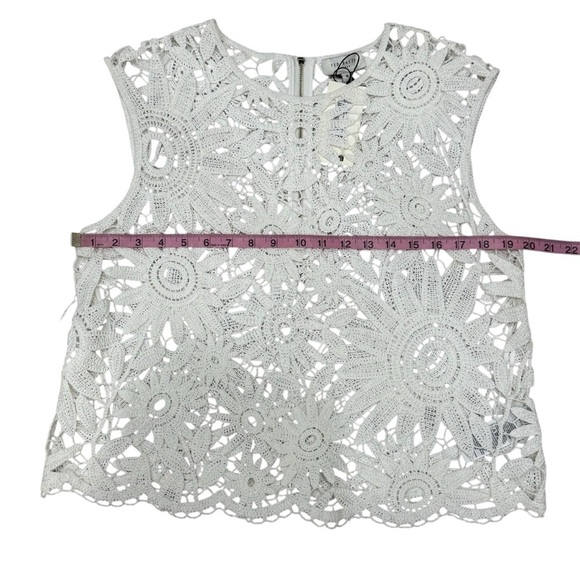 Ted Baker London Ivory KATRNN Crochet Sleeveless Lined Top Size Ted 4 US 10 NWT - Picture 10 of 15